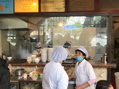 -伍湛记 · 广州老字号(龙津中路店)
