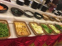 -顺峰海鲜酒楼(省府店)