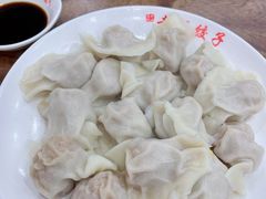 酸菜土猪肉饺子-霍嘟嘟手工水饺(黄山花园店)