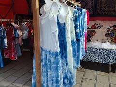 -高荡千年布依古寨旅游景区