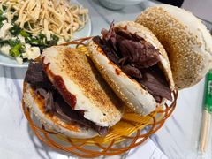 烧饼-清真喜兰老丁羊汤特色小吃