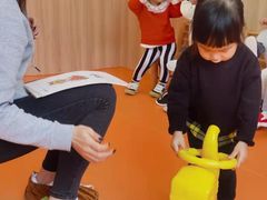 -小门牙好性格托育(北外滩中心)