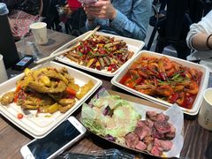 -盒马鲜生(莱蒙都会店)