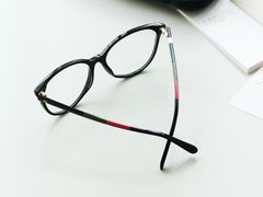 -目艮眼镜SHOWROOM(品牌集合店)