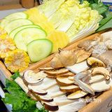吃野生菌的季节来啦|新鲜野生菌锅太滋补啦