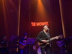 -TZ House音乐现场(来福士中心店)