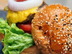 -Let'sBURGERplus·非常创意汉堡(三里屯店)