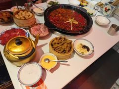 -卤校长老火锅(杨家坪直营店)