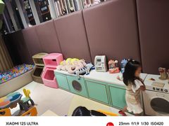 -水桶王国主题餐厅·聚会·生日派对·亲子活动·家庭套餐(亚龙湾希尔顿店)