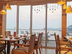 靠窗位-渔·海鲜餐厅（东澳可域度假村内）南沙湾沙滩店