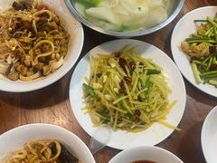 -王菊美食街·王菊面馆(总店)