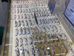 -世纪大明眼镜·蔡司战略授权店(汉街店)