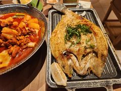 -耶里夏丽·丝路国际·新疆餐厅(浦东区东方路店)