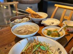 -罍+村卤菜摊(罍街店)