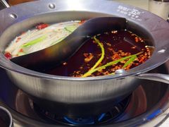 -钢管厂五区小郡肝串串香(滨江店)