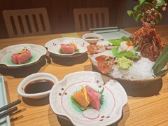 -花和海鲜自助(梅江店)