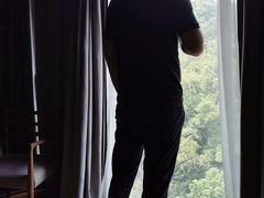 -吴山路夜市