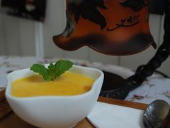 布丁-燕庭·纯燕窝·甜品下午茶(南京西路店)