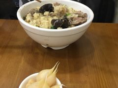 泡馍-刘信牛羊肉小炒泡馍(回民街店)