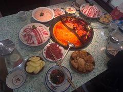 -鸿姐老火锅(疁城新天地店)