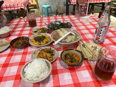 -老方桌烂蹄花川菜馆(九龙坡店)