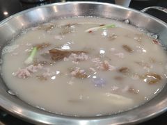 -老来福·非遗酸汤兔(凯旋路店)