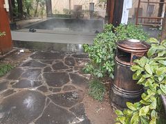 -西安国际创新人才交流中心•药浴温泉