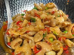 -费大厨辣椒炒肉(万家丽一店)