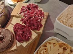 -宴全牛粤来越牛潮汕鲜牛肉火锅(海州万达广场店)