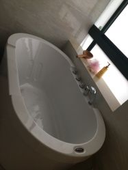 -悦芳庭美肤美体品牌集合店