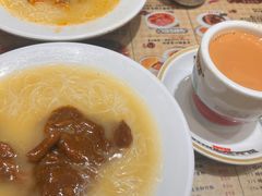 -红茶冰室(伟晴街店)