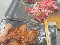 -啊美丽炭火烤肉(滑翔一店)