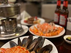 -万荟轩海鲜·粤式点心自助餐厅(蓝海风万怡酒店)
