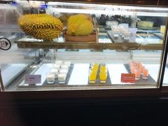 -东方红海鲜百汇(国际大厦店)