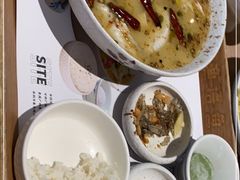 -渔语鱼酸菜鱼新川菜(万象城店)