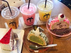 -TrueLove @ Neverland (Husky Cafe)