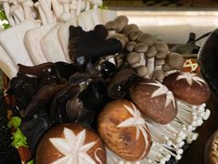 菌菇拼盘-湊湊火锅·茶憩(上海合生汇店)