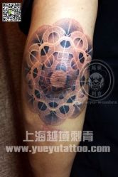 -越域刺青