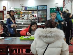 -护国寺小吃店(红莲南路店)