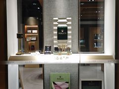 -109度二手奢侈品手表包包珠宝回收(新天地店)