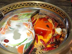 -渝都辣夫重庆老火锅(华新店)