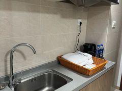 -凯美悦·雲端巨幕City View·Apartment(广州花地湾地铁站店)