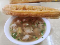 -张阿三馄饨店