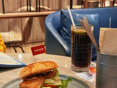 -必胜客(曹杨店)