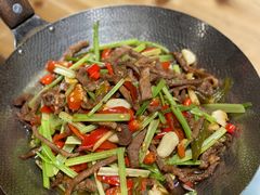 干锅黄牛肉-巴人堂(女儿城店)