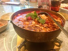 -俭寨大盘鸡·手抓肉·烧烤新疆菜(乌苏路店)