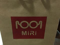 -MiRi眼镜连锁·蔡司·尼康控优点合作店(莘庄店)