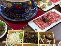 -爱新觉罗福臨火锅馆(万科滑雪场店)