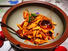 敲糖棒棒鸡-辛香汇·现炒川菜(淮海路百盛店)