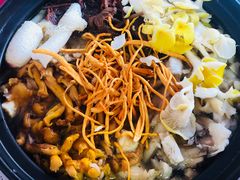 野生菌土鸡锅-菌粹源野生菌(木水花市场店)